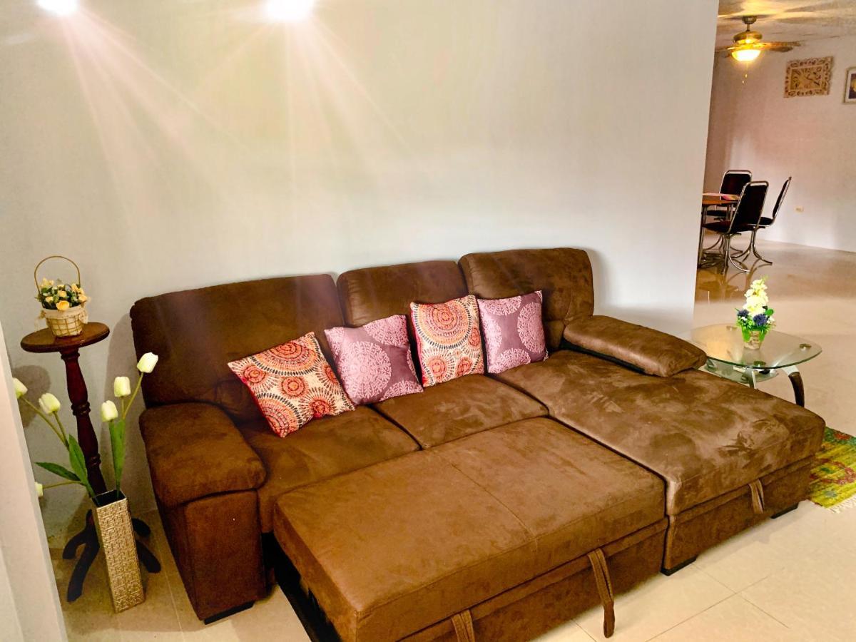 Apartment At Trincity Central Road Port of Spain ภายนอก รูปภาพ