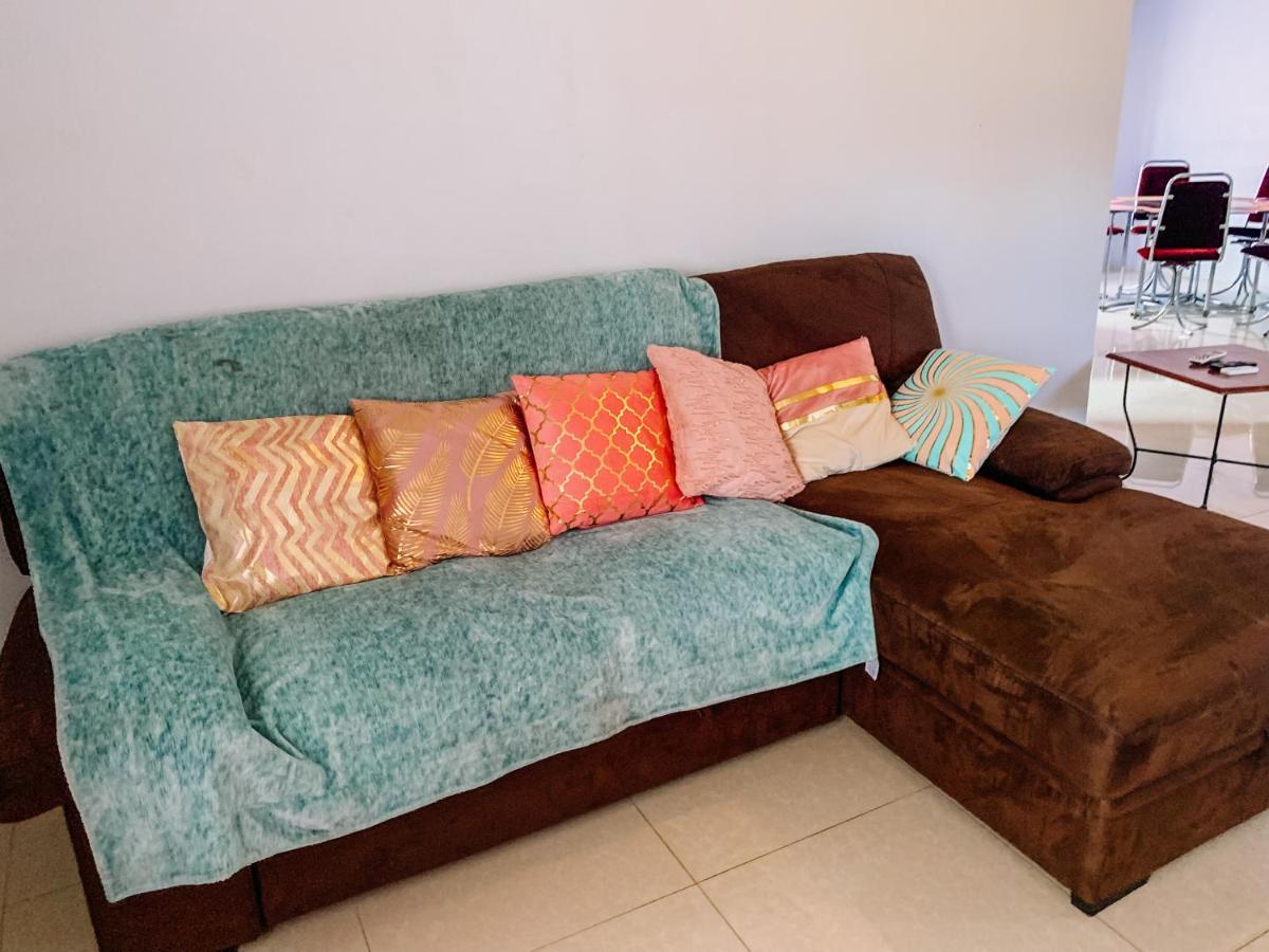 Apartment At Trincity Central Road Port of Spain ภายนอก รูปภาพ